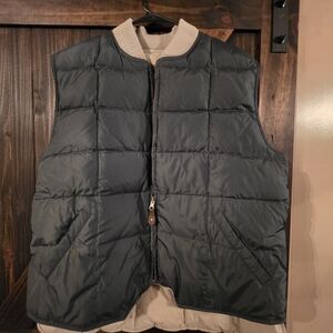 Eddie Bauer Men's Dark Green Quilted Vest